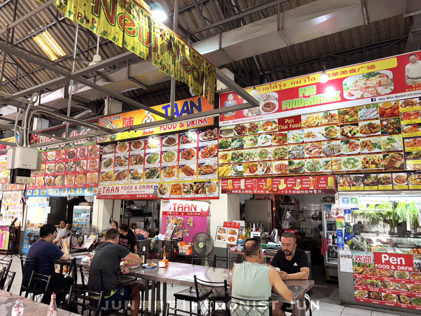 《泰國‧芭達雅》TAAN FOOD&DRINK-芭達雅必吃華人熱炒 便宜美味小心吃太飽 - 第44張圖 《泰國‧芭達雅》TAAN FOOD&DRINK-芭達雅必吃華人熱炒 便宜美味小心吃太飽