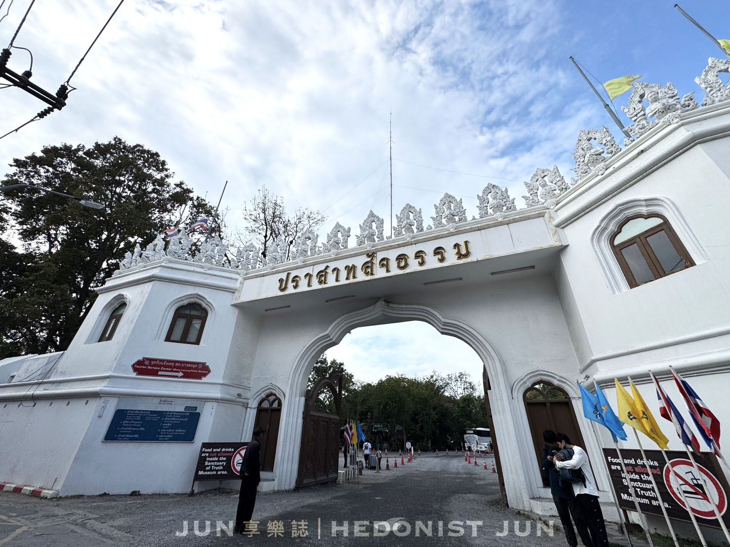 《泰國‧芭達雅》真理寺-走進全世界最大手工木雕寺廟 鬼斧神工華麗無比 - 第9張圖 《泰國‧芭達雅》真理寺-走進全世界最大手工木雕寺廟 鬼斧神工華麗無比