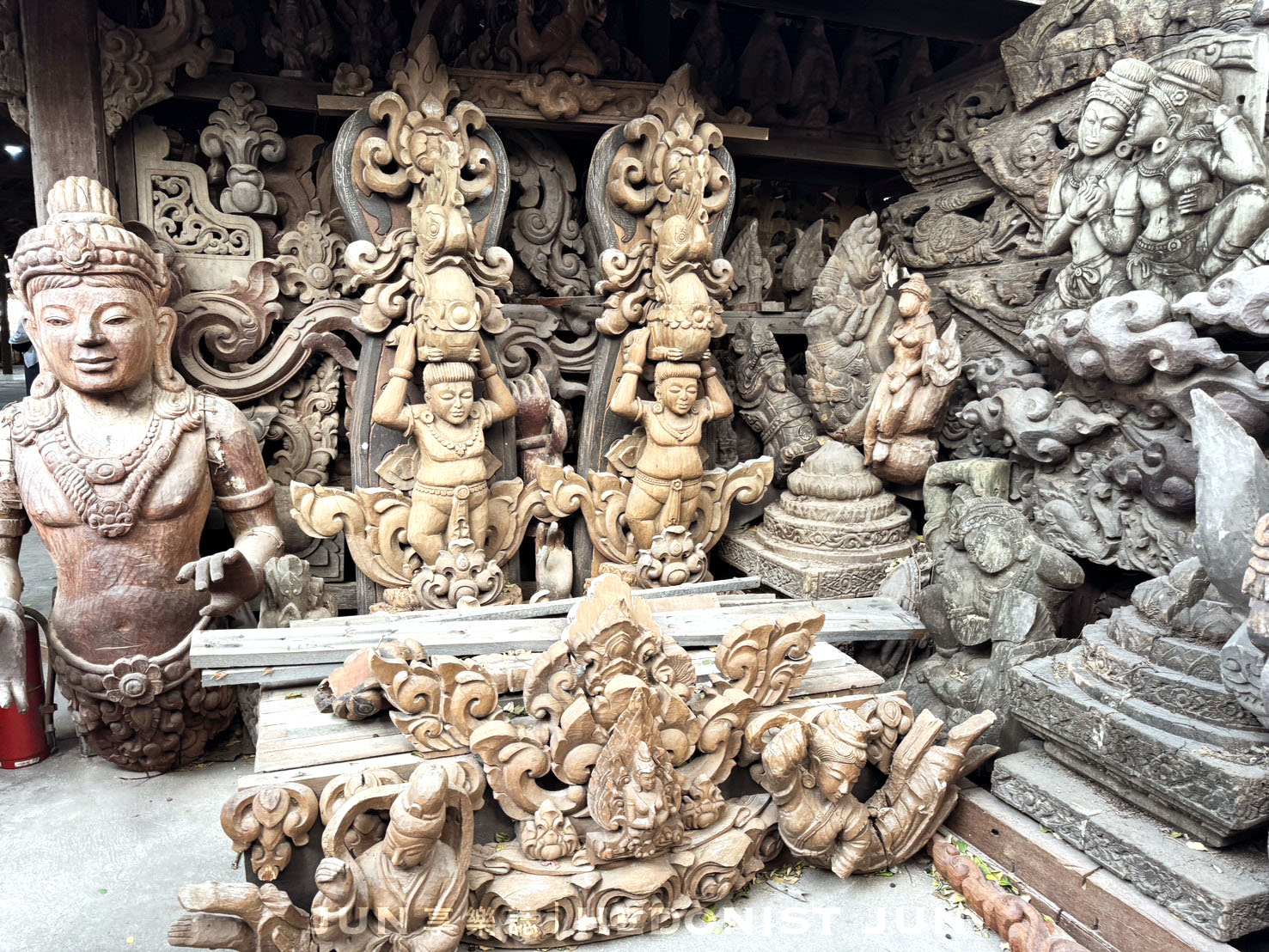 《泰國‧芭達雅》真理寺-走進全世界最大手工木雕寺廟 鬼斧神工華麗無比 - 第14張圖 《泰國‧芭達雅》真理寺-走進全世界最大手工木雕寺廟 鬼斧神工華麗無比