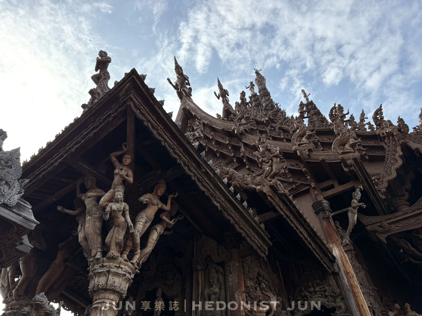 《泰國‧芭達雅》真理寺-走進全世界最大手工木雕寺廟 鬼斧神工華麗無比 - 第22張圖 《泰國‧芭達雅》真理寺-走進全世界最大手工木雕寺廟 鬼斧神工華麗無比
