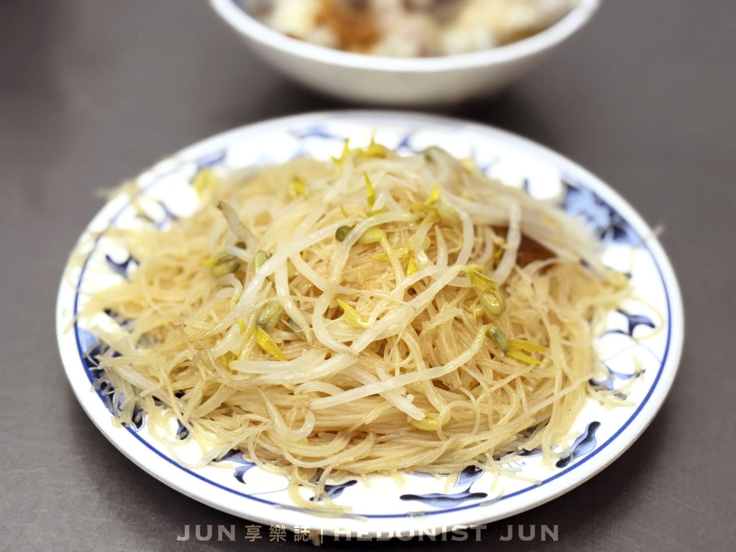 《新北‧三重》朱記花枝羹-一甲子只賣花枝羹米粉炒 亭仔腳發現古早味美食