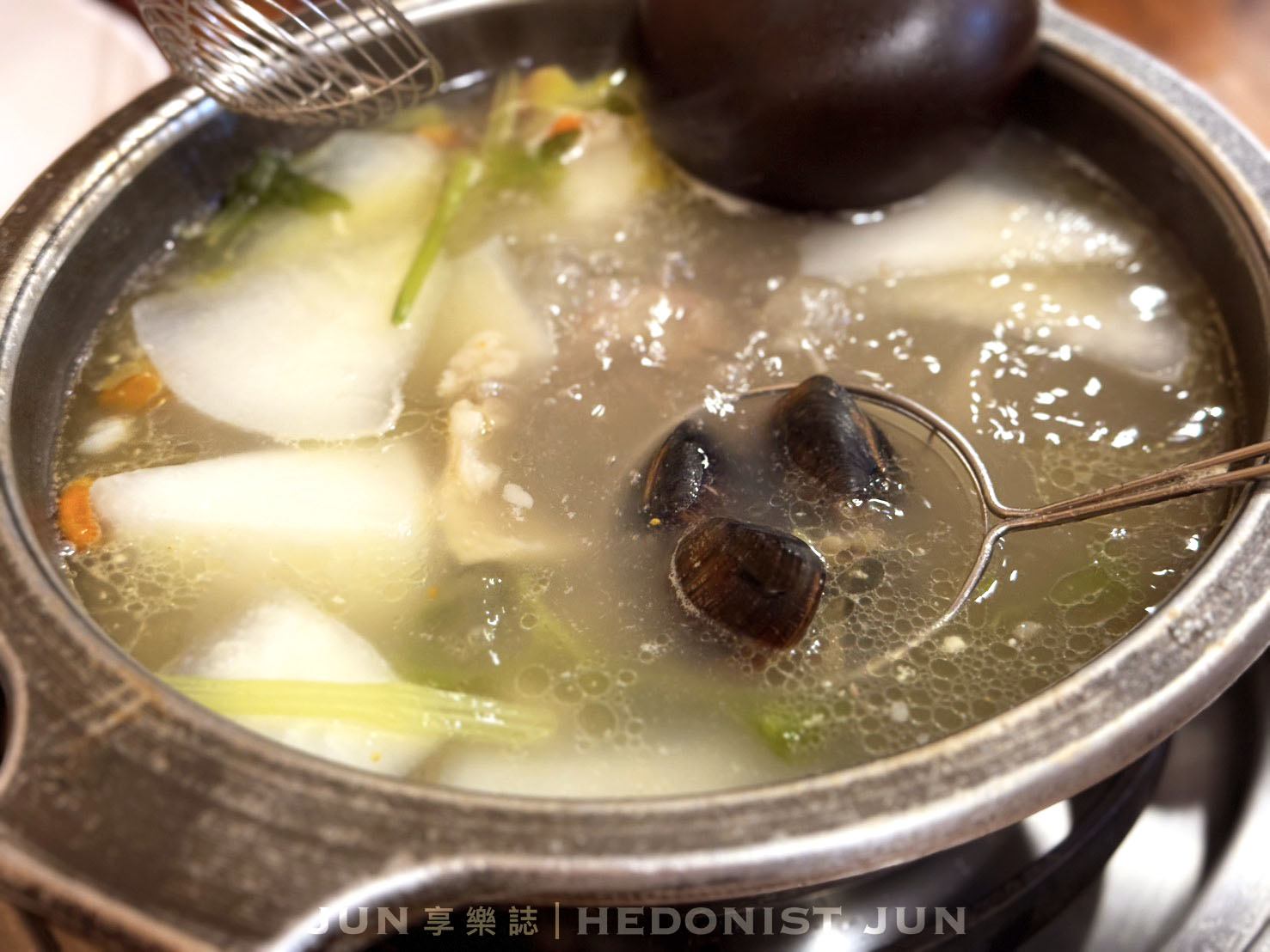 《台北‧中山》林家蔬菜羊肉爐-吃完無負擔的蔬菜湯底溫體羊肉爐 必比登推薦 - 第24張圖 《台北‧中山》林家蔬菜羊肉爐-吃完無負擔的蔬菜湯底溫體羊肉爐 必比登推薦
