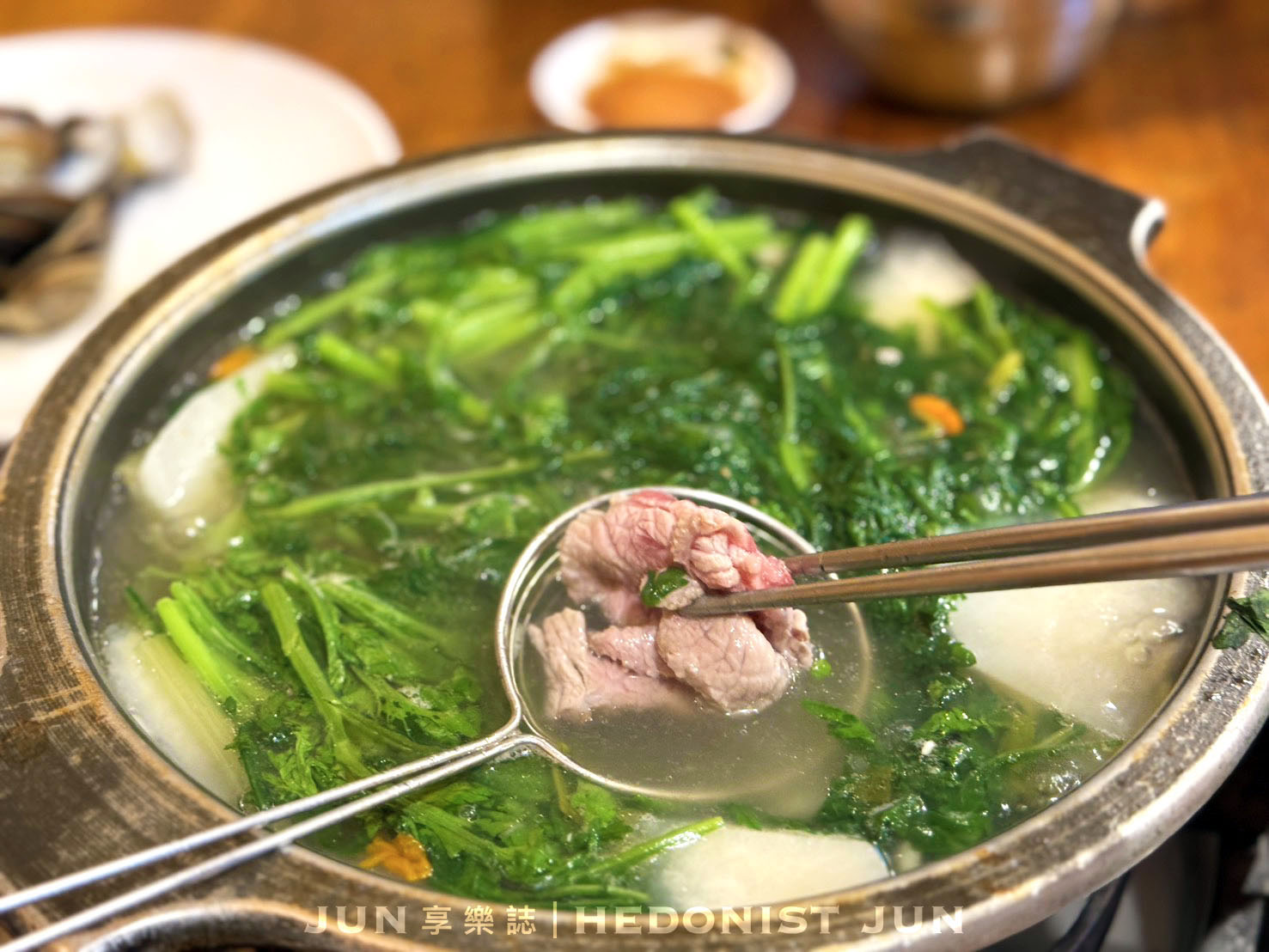 《台北‧中山》林家蔬菜羊肉爐-吃完無負擔的蔬菜湯底溫體羊肉爐 必比登推薦 - 第29張圖 《台北‧中山》林家蔬菜羊肉爐-吃完無負擔的蔬菜湯底溫體羊肉爐 必比登推薦
