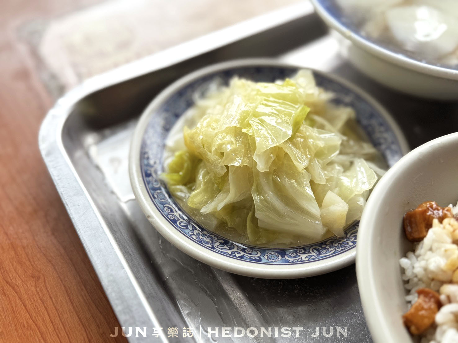 《台北‧大同》阿桂姨原汁排骨湯-淡然有味原汁排骨湯 廟口50年老字號飄香