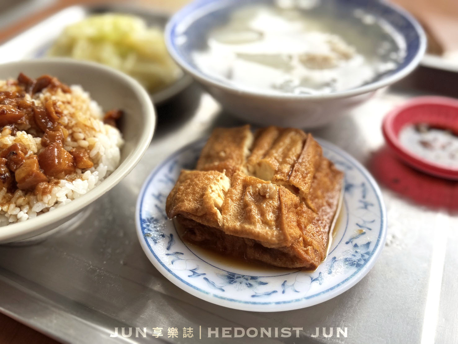 《台北‧大同》阿桂姨原汁排骨湯-淡然有味原汁排骨湯 廟口50年老字號飄香
