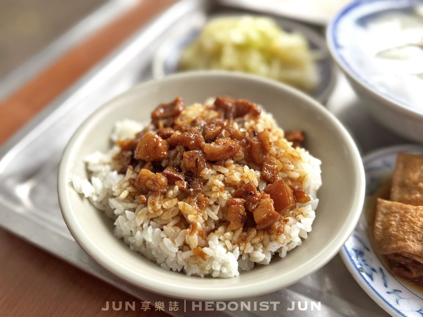 《台北‧大同》阿桂姨原汁排骨湯-淡然有味原汁排骨湯 廟口50年老字號飄香