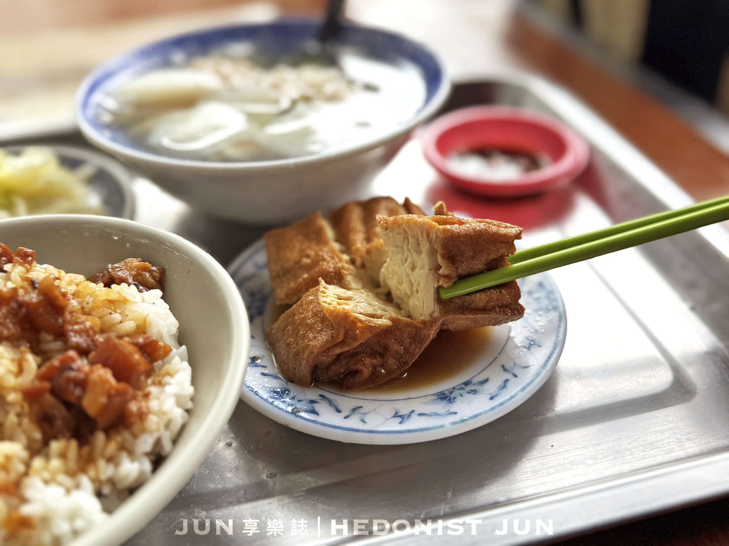 《台北‧大同》阿桂姨原汁排骨湯-淡然有味原汁排骨湯 廟口50年老字號飄香