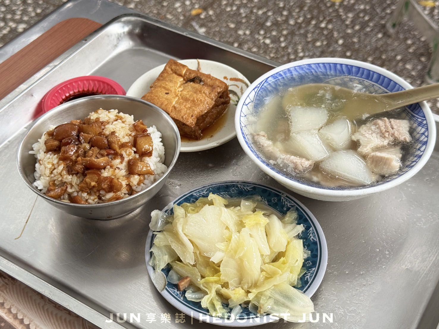 《台北‧大同》江家原汁排骨湯-在廟口榕樹下品嚐最真的原汁排骨湯 - 第4張圖 《台北‧大同》江家原汁排骨湯-在廟口榕樹下品嚐最真的原汁排骨湯