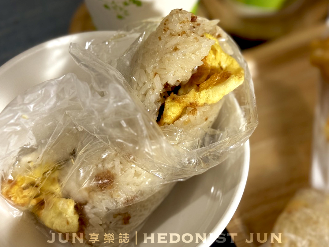 《新北‧三重》正義豆漿店-一甲子老字號燒餅.油條.飯糰 五星級酒店的駐店早餐 - 第18張圖 《新北‧三重》正義豆漿店-一甲子老字號燒餅.油條.飯糰 五星級酒店的駐店早餐